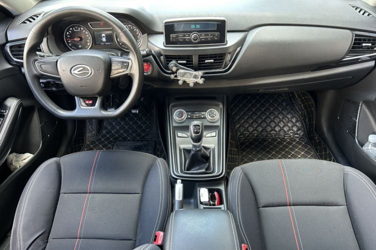 Used Land Xiaoyao 2018 1.5 GTDI Manual Silver Edition Interior 5