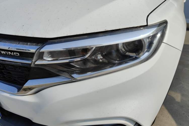 Used Land Xiaoyao 2018 1.5GTDI CVT Panoramic Silver Edition Left Front Headlight