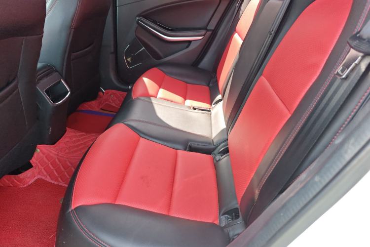 Used Land Xiaoyao 2018 1.5GTDI CVT Panoramic Silver Edition Left Rear Seat