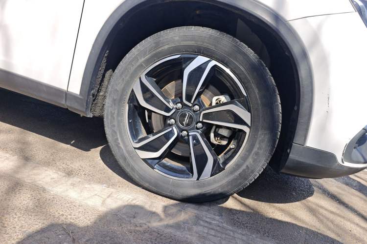 Used Land Xiaoyao 2018 1.5GTDI CVT Panoramic Silver Edition Right Front Wheel Hub