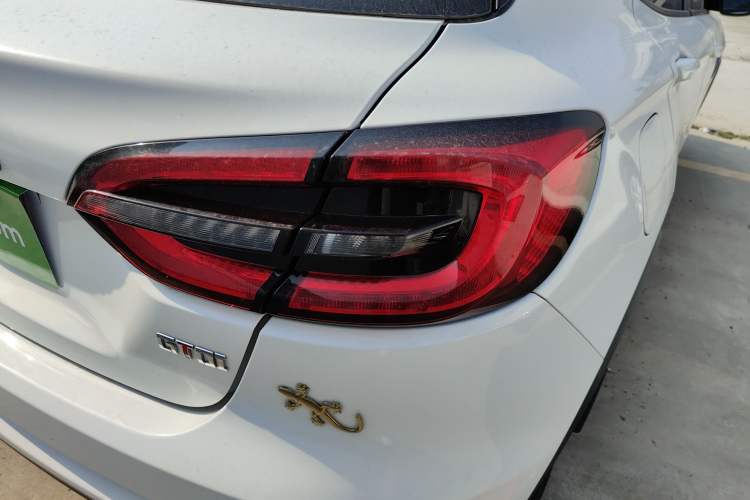 Used Land Xiaoyao 2018 1.5GTDI CVT Panoramic Silver Edition Right Rear Taillight
