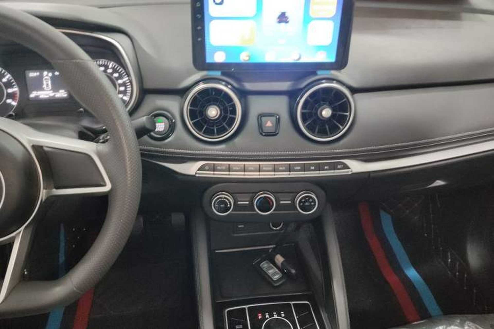 Used Landian E3 2023 405 km Comfort Edition Audio And AC Panel
