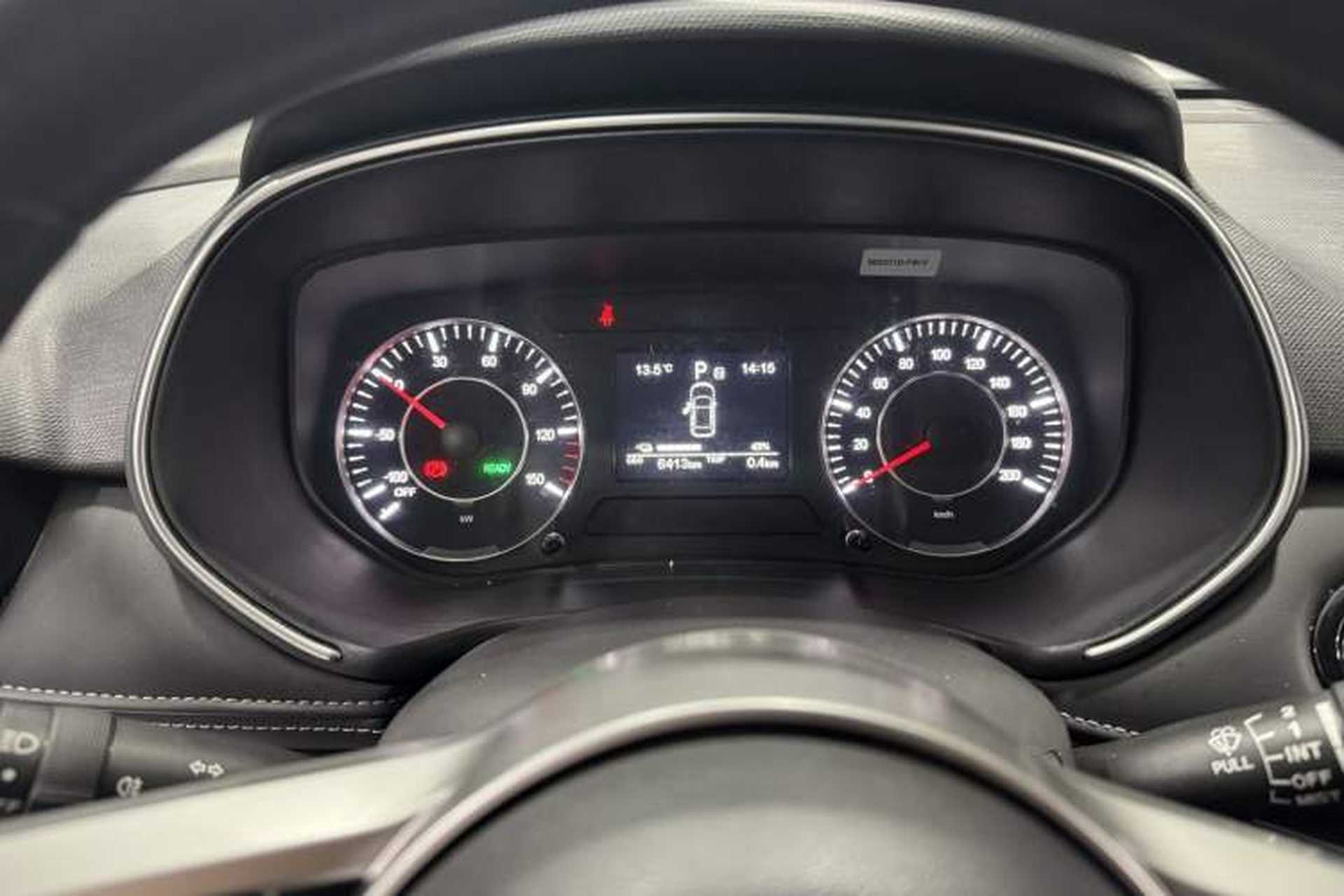 Used Landian E3 2023 405 km Comfort Edition Odometer Close Up