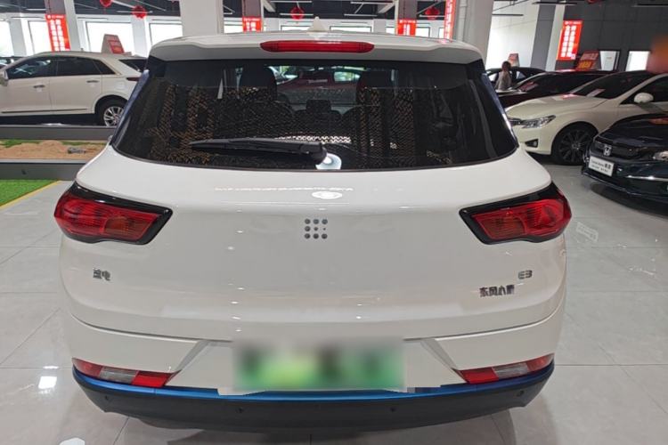 Used Landian E3 2023 405 km Comfort Edition Rear