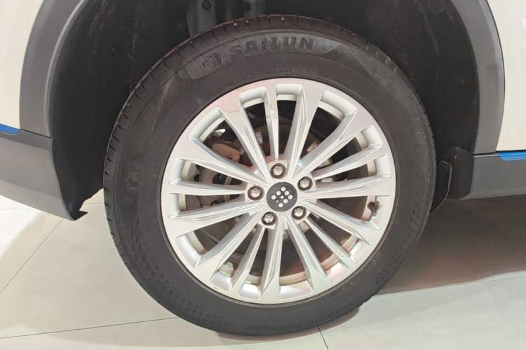 Used Landian E3 2023 405 km Comfort Edition Right Rear Wheel Hub