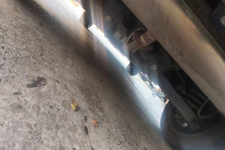 Used Landian E5 2023 1.5L DE-i 100KM Zhenxiang Edition 7-Seater Chassis Rear