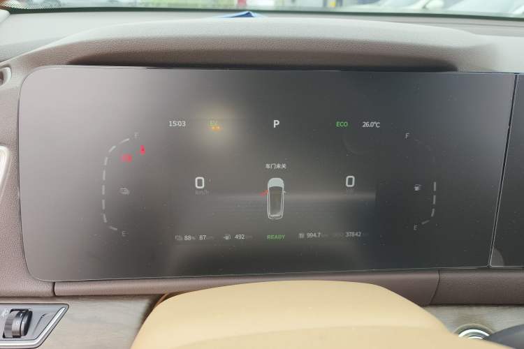 Used Landian E5 2024 Honor Edition 100KM Deluxe 7-Seater Instrument Cluster