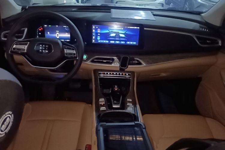 Used Landian E5 2023 1.5L DE-i 100KM Comfort Edition 7-Seater Center Console