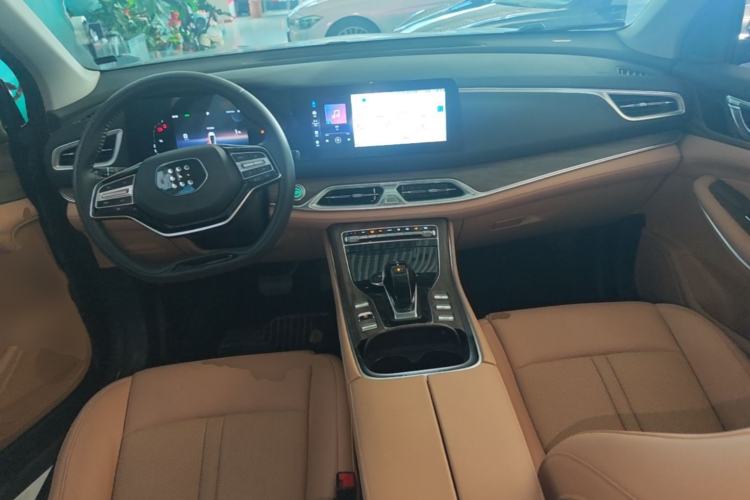 Used Landian E5 2023 1.5L DE-i 100KM Comfort Edition 7-Seater Center Console