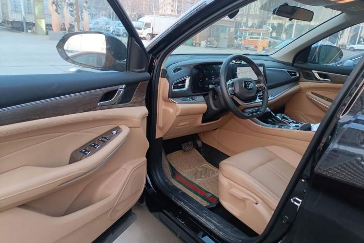 Used Landian E5 2023 1.5L DE-i 100KM Enjoyment Version 5 Seats Driver Seat