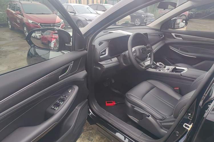 Used Landian E5 2023 1.5L DE-i 100KM Comfort Edition 7-Seater Driver Seat