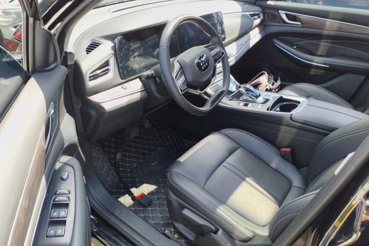 Used Landian E5 2023 1.5L DE-i 100KM Comfort Edition 7-Seater Driver Seat