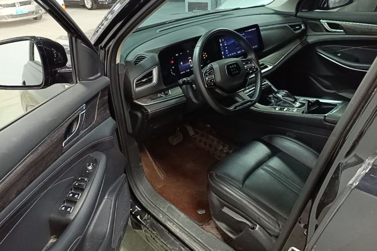 Used Landian E5 2023 1.5L DE-i 100KM Comfort Edition 7-Seater Driver Seat