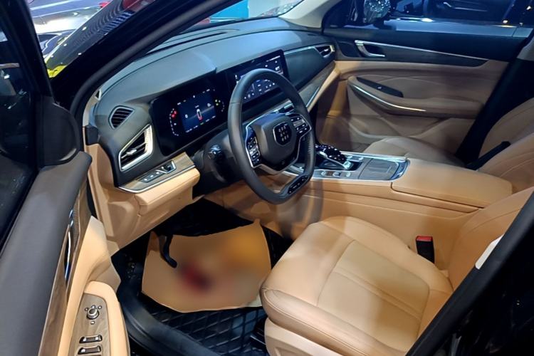 Used Landian E5 2023 1.5L DE-i 110KM Flagship 7-Seater Driver Seat