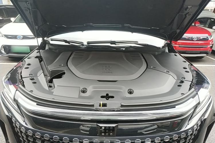 Used Landian E5 2023 1.5L DE-i 100KM Zhenxiang Edition 7-Seater Engine Bay