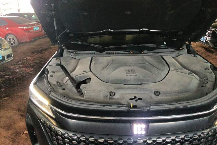 Used Landian E5 2023 1.5L DE-i 100KM Comfort Edition 7-Seater Engine Bay Right