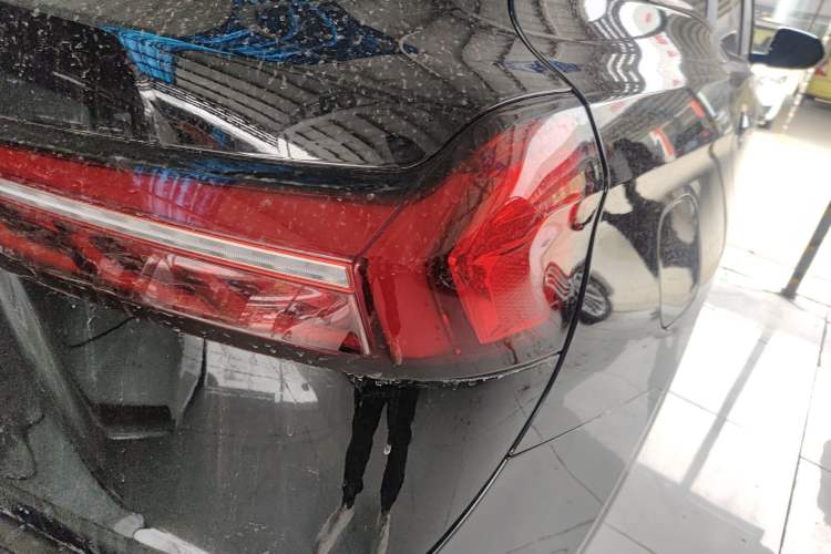 Used Landian E5 2023 1.5L DE-i 100KM Comfort Edition 7-Seater Exterior 3