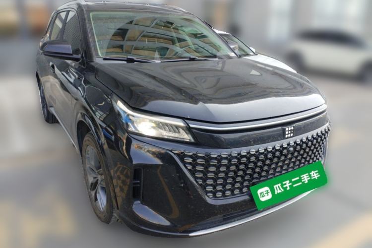 Used Landian E5 2023 1.5L DE-i 100KM Comfort Edition 7-Seater Front Right 45 Deg