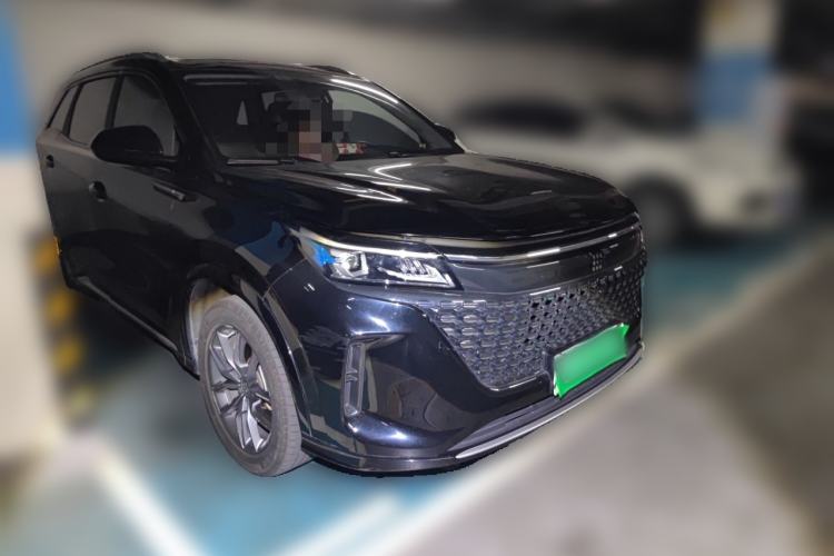 Used Landian E5 2023 1.5L DE-i 100KM Comfort Edition 7-Seater Front Right 45 Deg