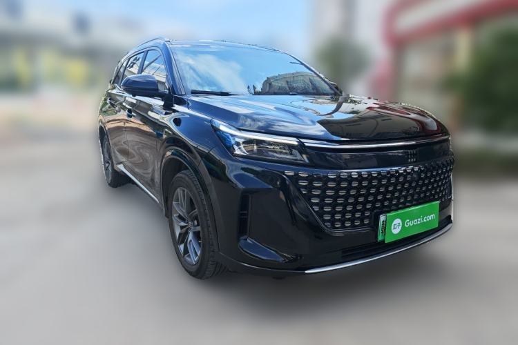 Used Landian E5 2023 1.5L DE-i 100KM Comfort Edition 7-Seater Front Right 45 Deg