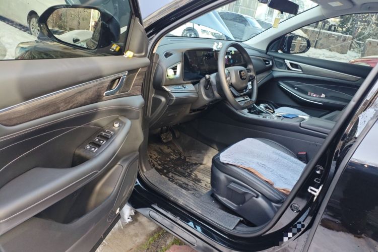 Used Landian E5 2023 1.5L DE-i 100KM Comfort Edition 7-Seater Interior 3