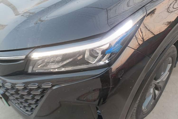 Used Landian E5 2023 1.5L DE-i 100KM Enjoyment Version 5 Seats Left Front Headlight