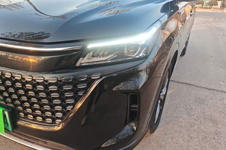 Used Landian E5 2023 1.5L DE-i 100KM Enjoyment Version 5 Seats Left Front Headlight