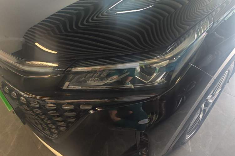 Used Landian E5 2023 1.5L DE-i 100KM Zhenxiang Edition 7-Seater Left Front Headlight
