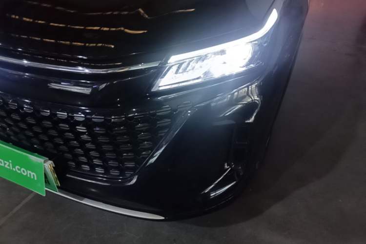 Used Landian E5 2023 1.5L DE-i 100KM Comfort Edition 7-Seater Left Front Headlight