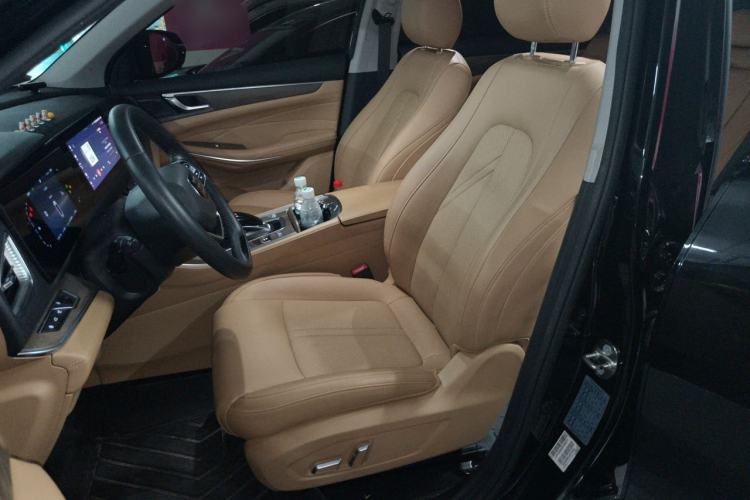 Used Landian E5 2023 1.5L DE-i 100KM Zhenxiang Edition 7-Seater Left Front Seat