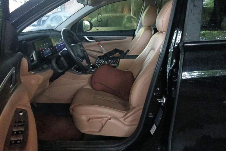 Used Landian E5 2023 1.5L DE-i 100KM Comfort Edition 7-Seater Left Front Seat