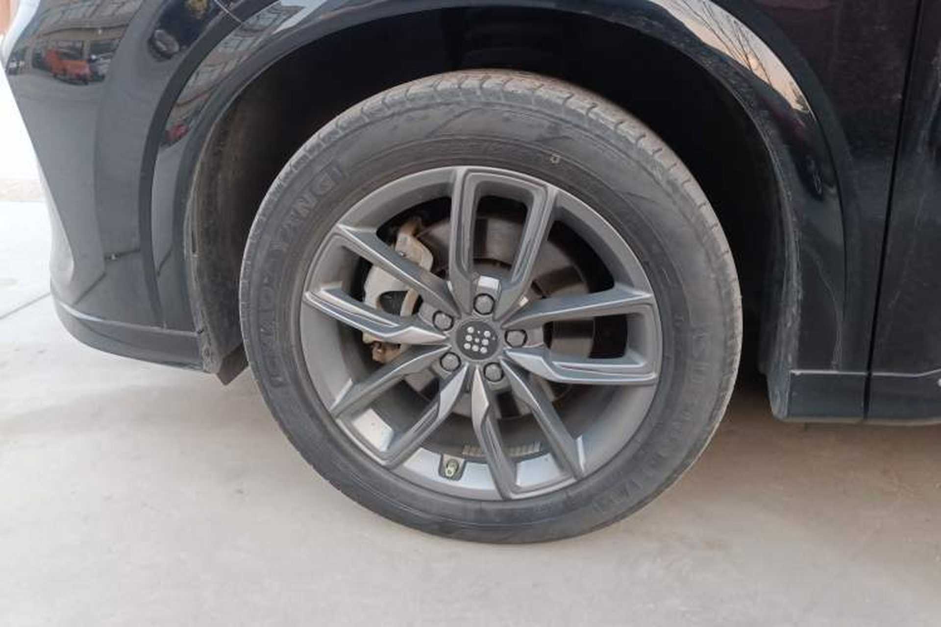 Used Landian E5 2023 1.5L DE-i 100KM Enjoyment Version 5 Seats Left Front Wheel Hub