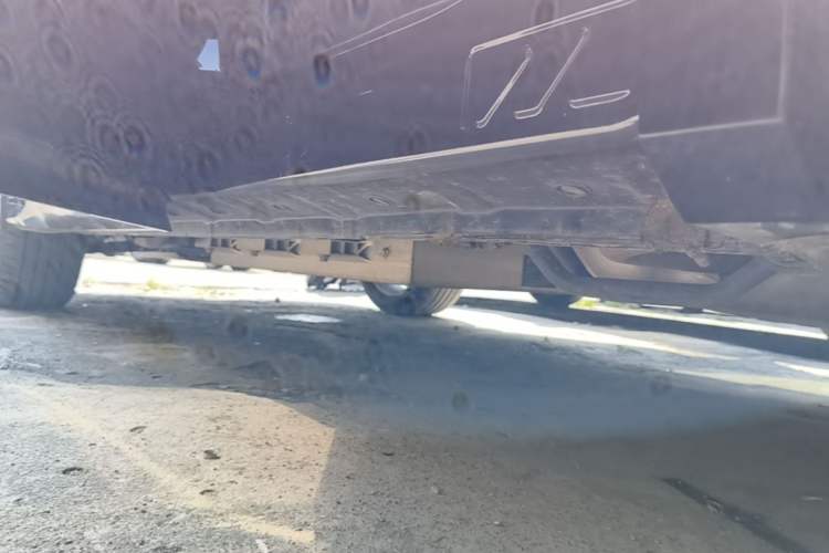 Used Landian E5 2023 1.5L DE-i 100KM Comfort Edition 7-Seater Left Side Sill