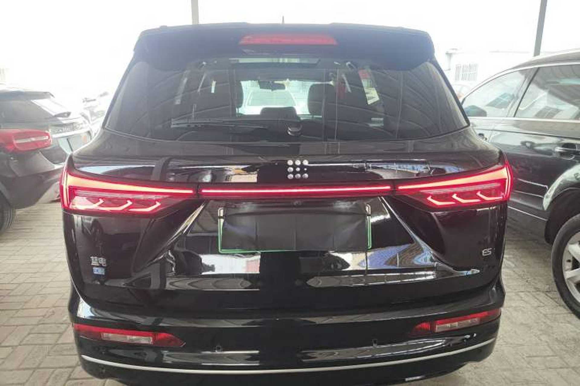 Used Landian E5 2023 1.5L DE-i 100KM Zhenxiang Edition 7-Seater Rear