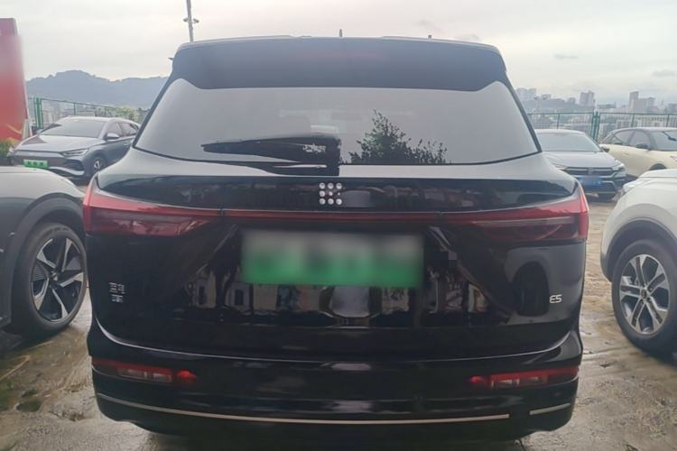 Used Landian E5 2023 1.5L DE-i 100KM Comfort Edition 7-Seater Rear