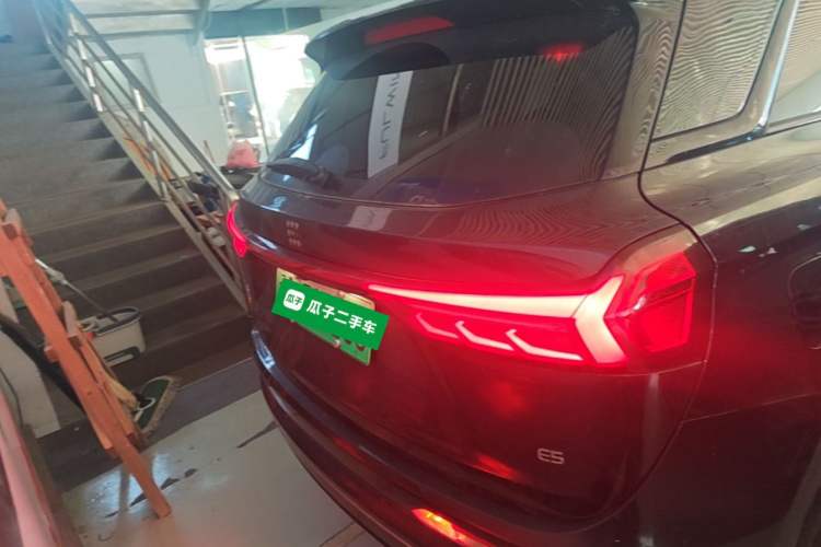 Used Landian E5 2023 1.5L DE-i 100KM Comfort Edition 7-Seater Rear