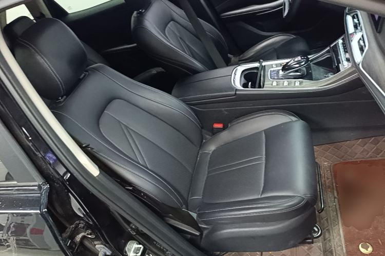 Used Landian E5 2023 1.5L DE-i 100KM Comfort Edition 7-Seater Right Front Seat
