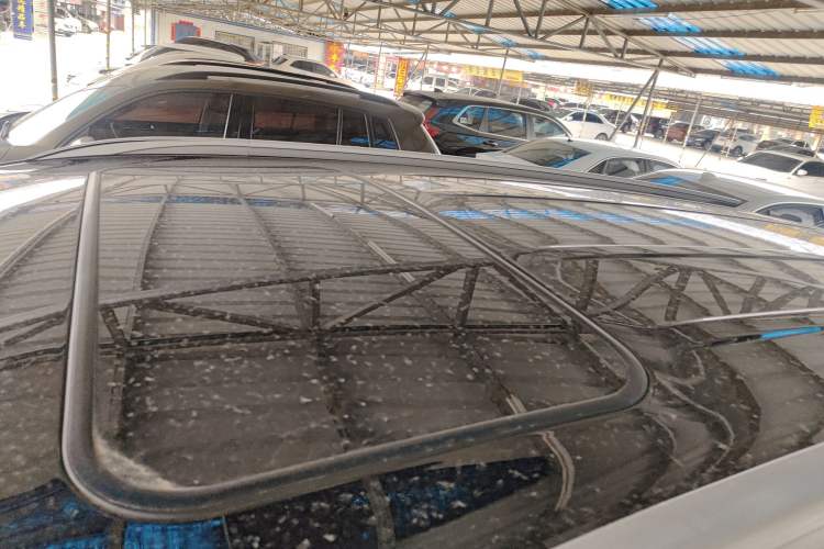 Used Landian E5 2023 1.5L DE-i 100KM Comfort Edition 7-Seater Roof