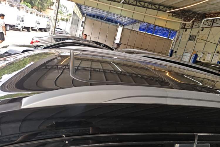 Used Landian E5 2023 1.5L DE-i 100KM Comfort Edition 7-Seater Roof