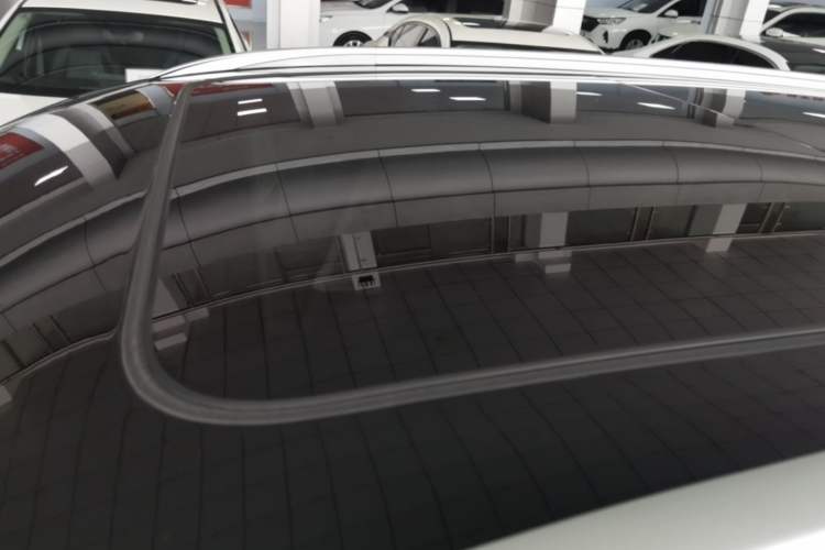 Used Landian E5 2023 1.5L DE-i 100KM Zhenxiang Edition 7-Seater Roof