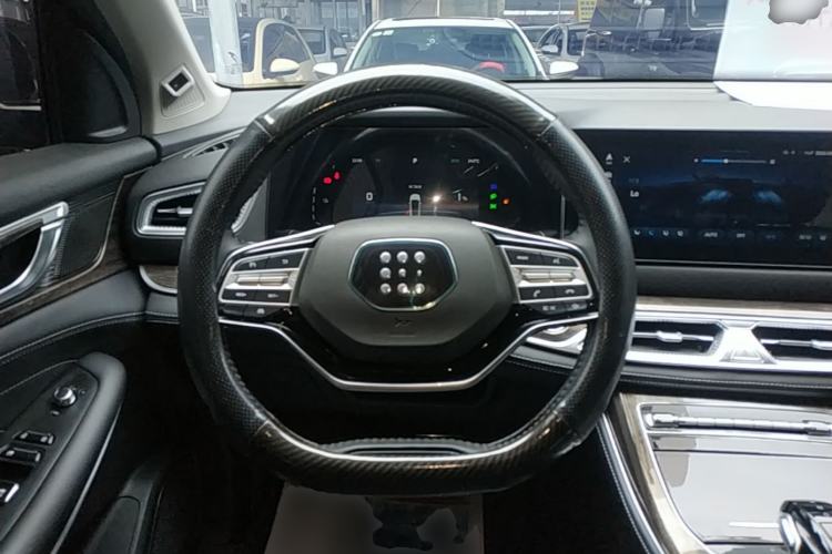 Used Landian E5 2023 1.5L DE-i 100KM Zhenxiang Edition 7-Seater Steering Wheel