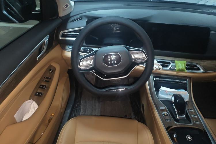 Used Landian E5 2023 1.5L DE-i 100KM Zhenxiang Edition 7-Seater Steering Wheel
