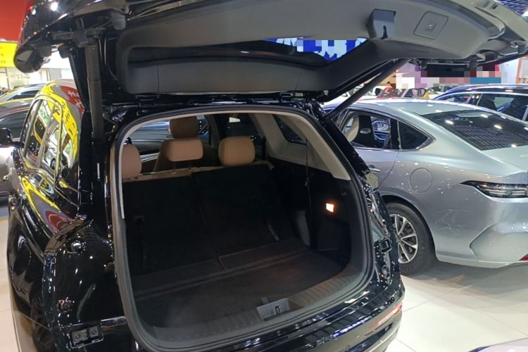 Used Landian E5 2023 1.5L DE-i 110KM Flagship 7-Seater Trunk