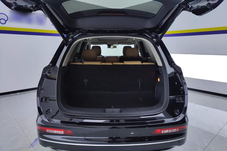 Used Landian E5 2023 1.5L DE-i 110KM Flagship 7-Seater Trunk