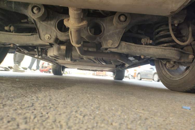 Used Landian E5 2023 1.5L DE-i 110KM Flagship 7-Seater Chassis Rear