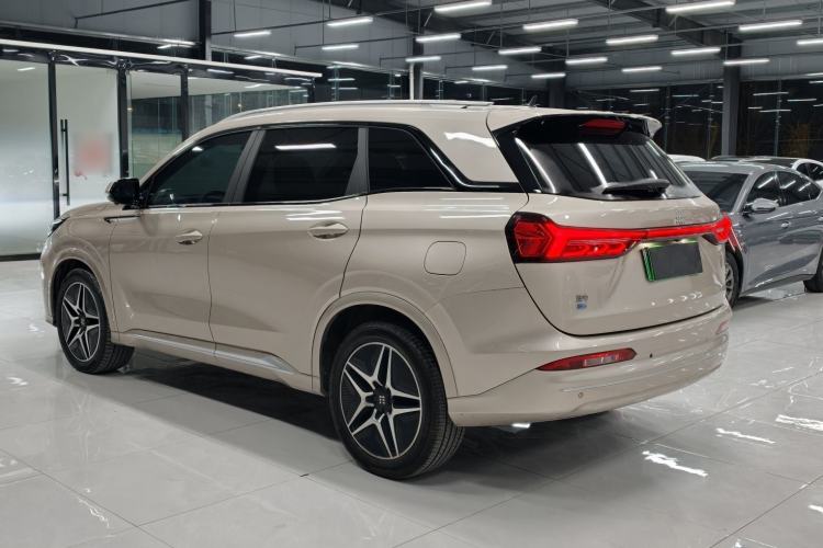 Used Landian E5 2023 1.5L DE-i 100KM Zhenxiang Edition 5-seater Exterior 5