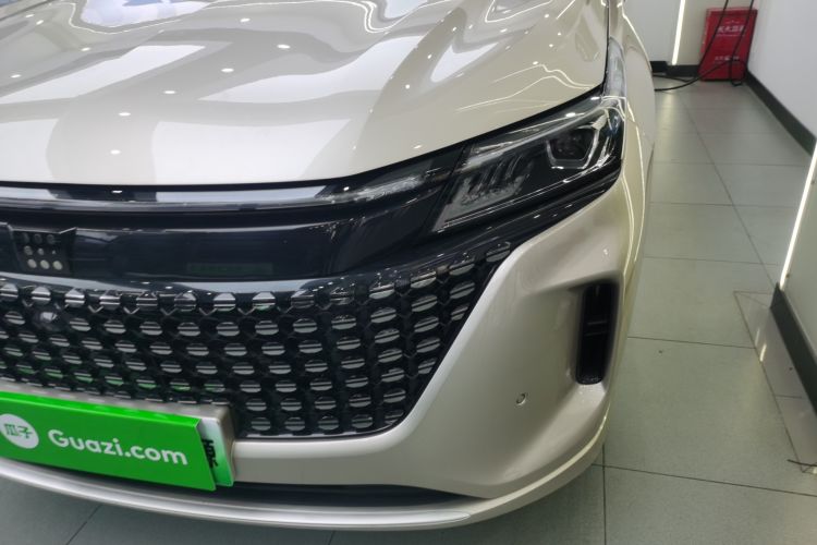 Used Landian E5 2023 1.5L DE-i 110 km Flagship Model 5 Seats Left Front Headlight
