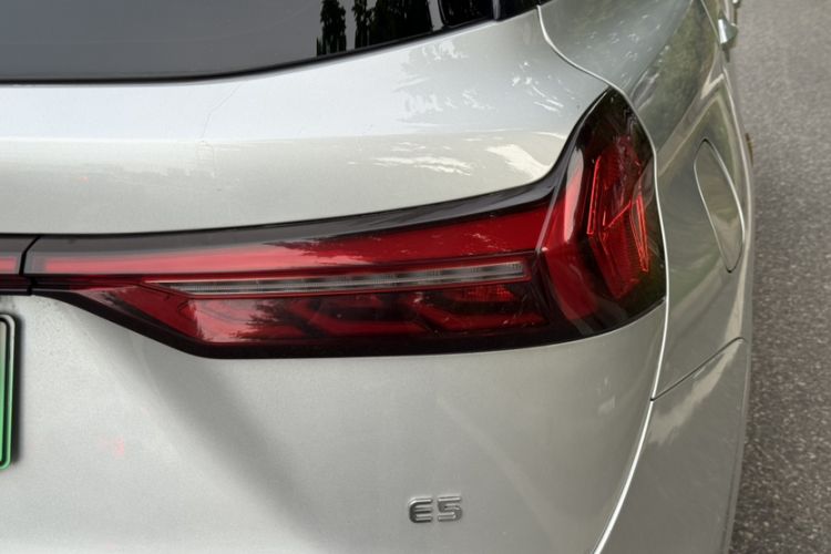 Used Landian E5 2023 1.5L DE-i 100KM Comfort Edition 7-Seater Exterior 6