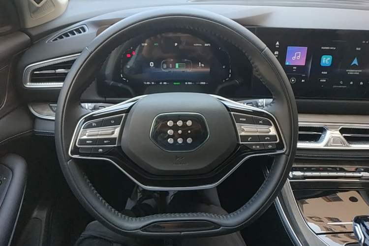 Used Landian E5 2023 1.5L DE-i 100KM Zhenxiang Edition 7-Seater Steering Wheel