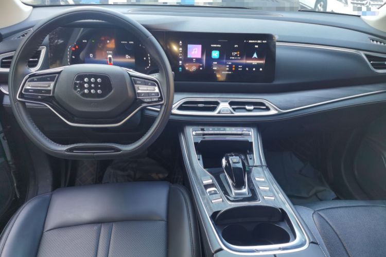 Used Landian E5 2023 1.5L DE-i 100KM Comfort Edition 7-Seater Center Console